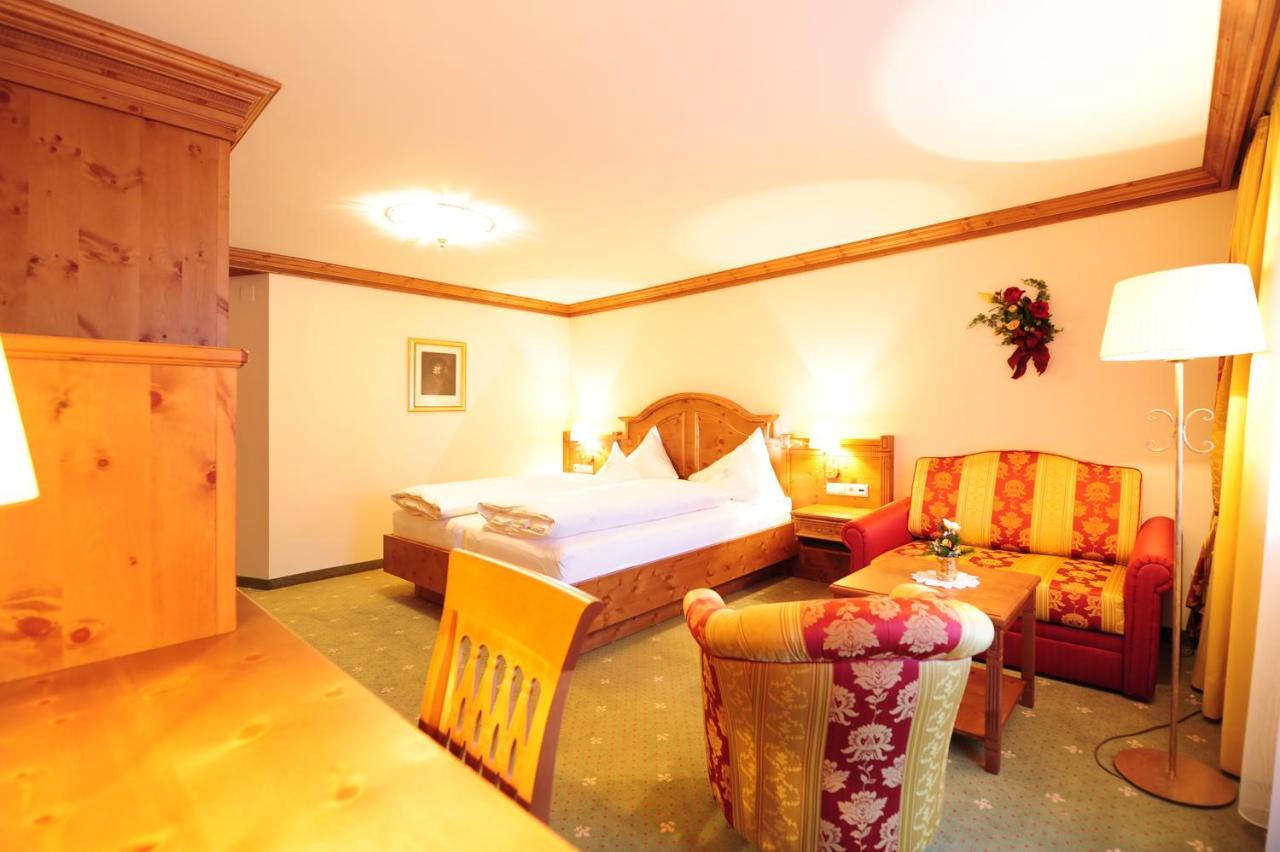 Hotel Max 瑟弗浩斯 外观 照片