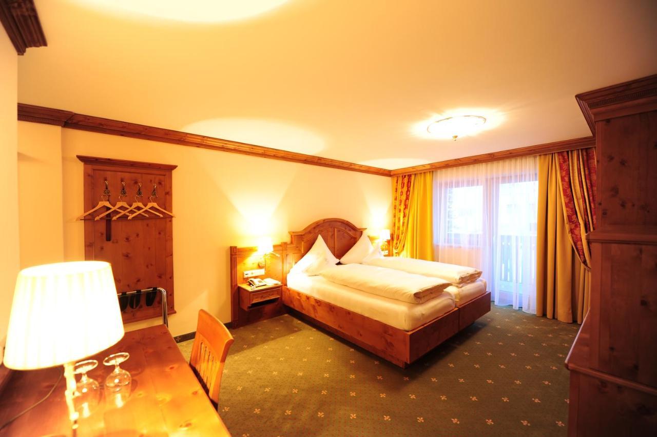 Hotel Max 瑟弗浩斯 外观 照片