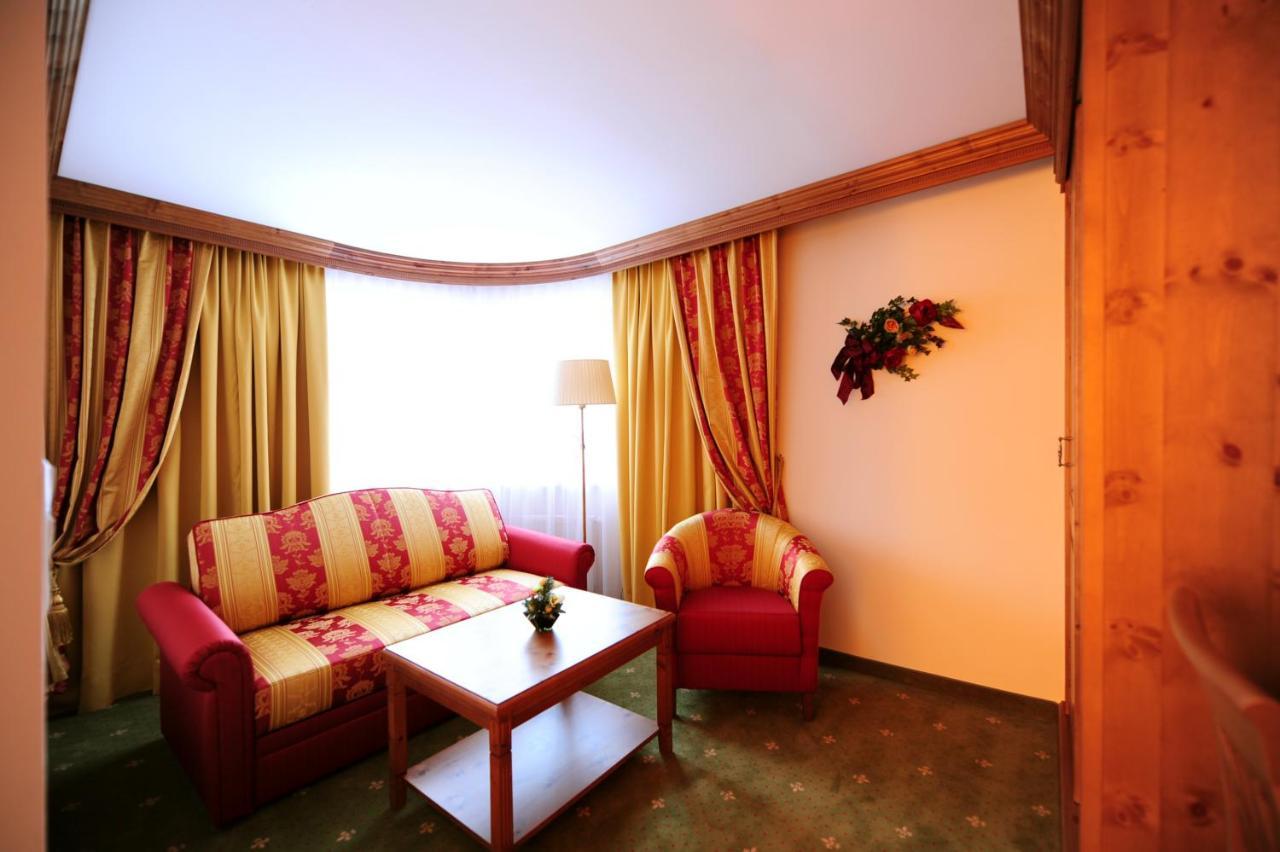 Hotel Max 瑟弗浩斯 外观 照片