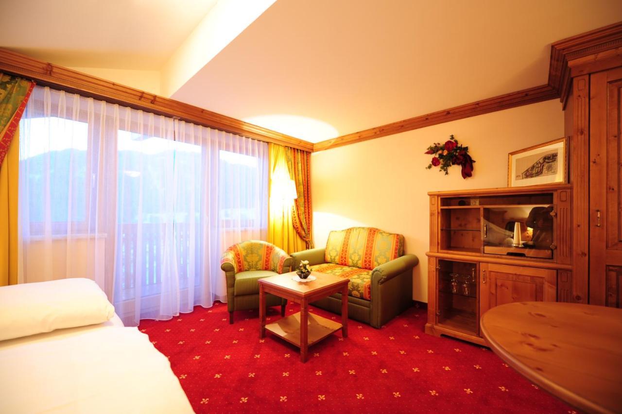 Hotel Max 瑟弗浩斯 外观 照片